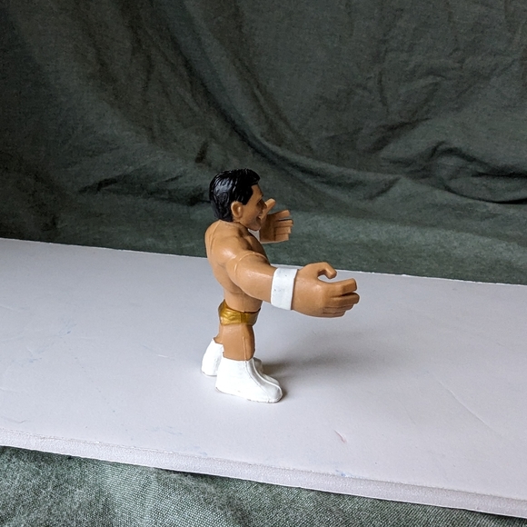 WWE Mattel Ramblers 2" Wrester Alberto Del Rio Wrestling Action Figure 2" Loose - Picture 10 of 11